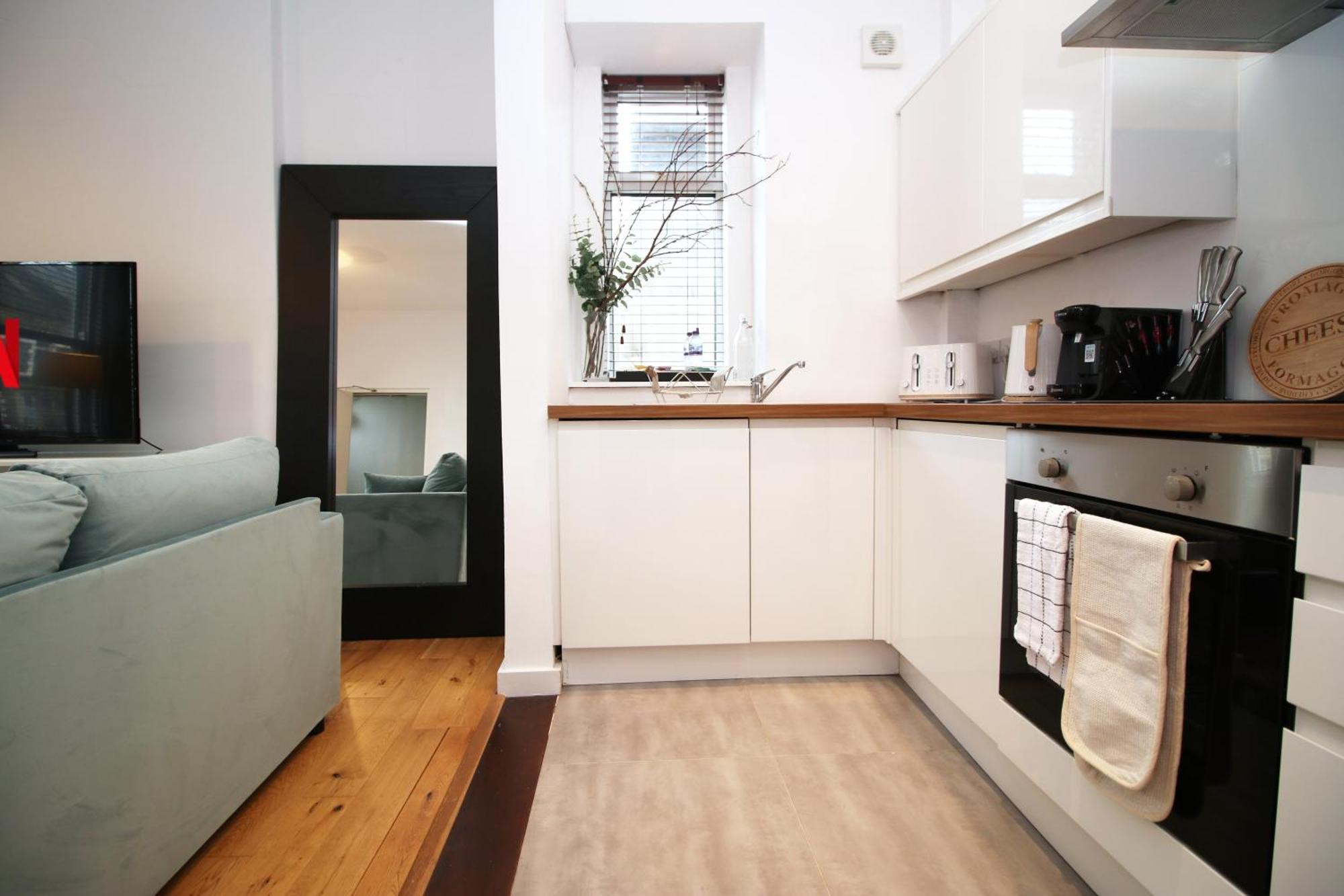 Coastal Penarth Dream! Close To Cardiff Superb Location Near Bars And Restaurants! Dog Friendly And Welcome Breakfast Pack! エクステリア 写真